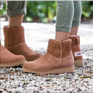 Kristen Ugg Boots Size 6.5